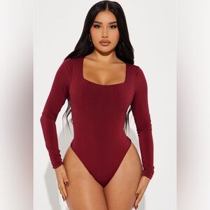 Sydney Square Neck Bodysuit - Wine